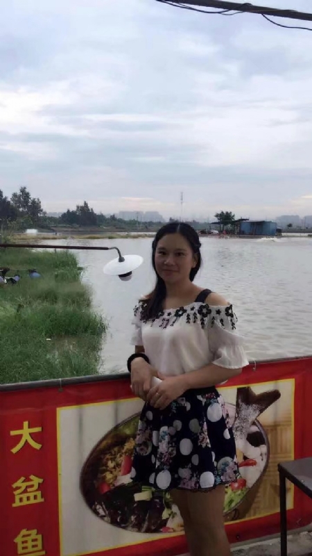 莹莹的第一张照片--平潭相亲网