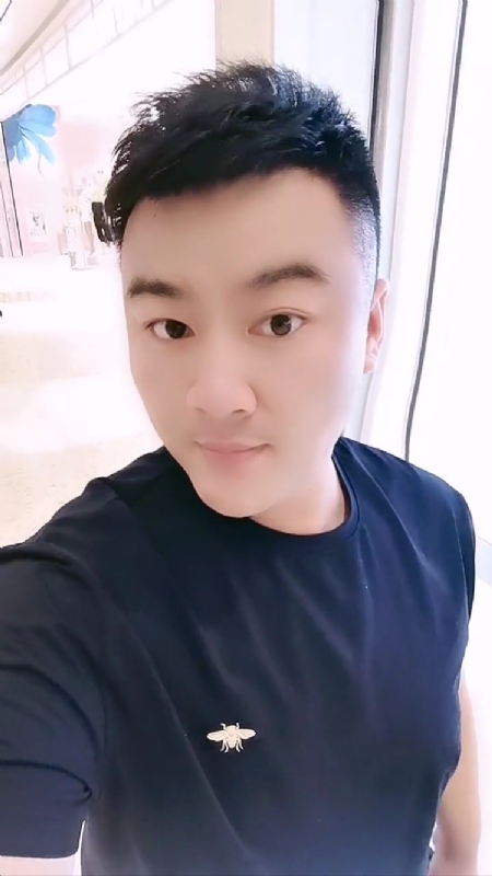微风徐徐的第一张照片--平潭相亲网