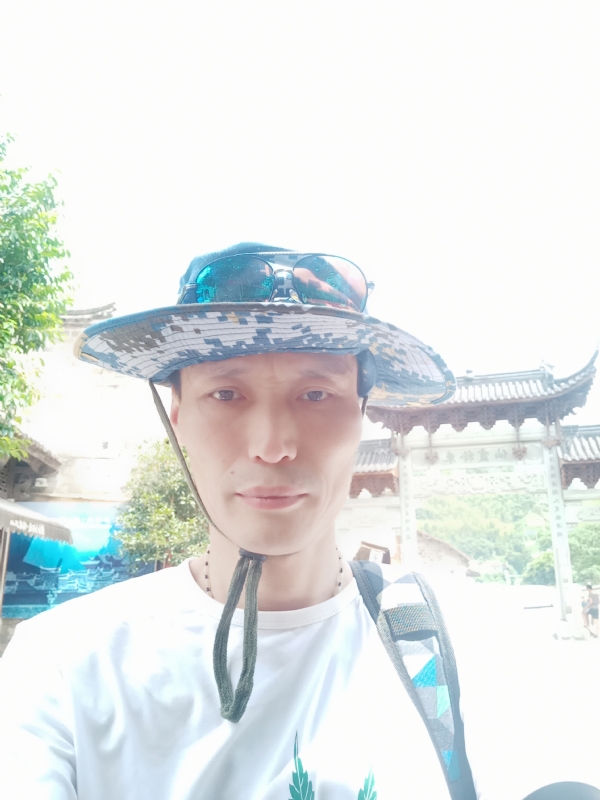 童群海的第一张照片--平潭相亲网