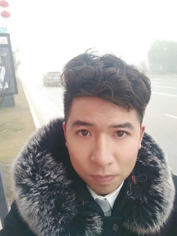 开心快乐每一天的第一张照片--平潭相亲网