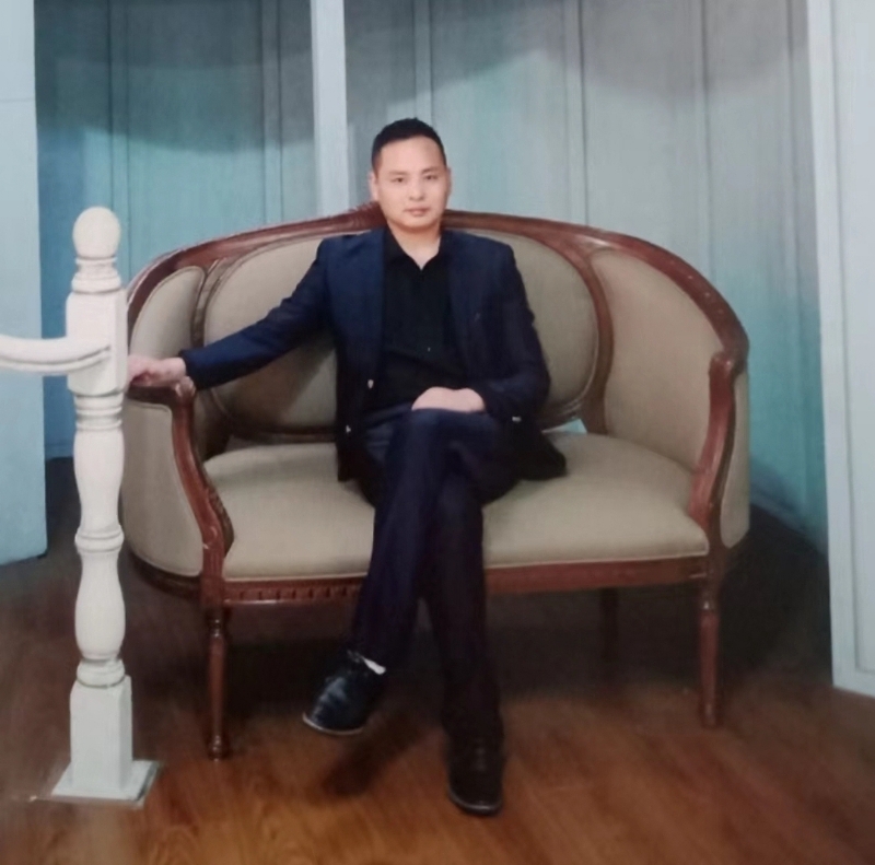 龙行天下的第二张照片--平潭相亲网