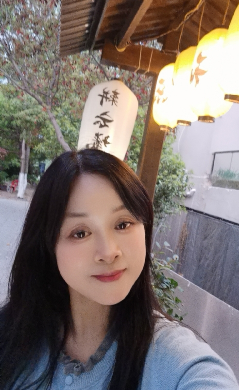 伊伊的第一张照片--平潭相亲网