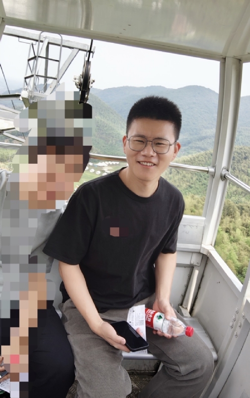奔奔笨笨的第二张照片--平潭相亲网