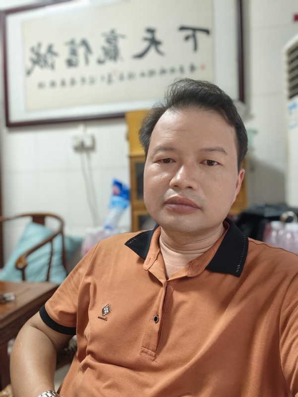 自强不息的第一张照片--平潭相亲网